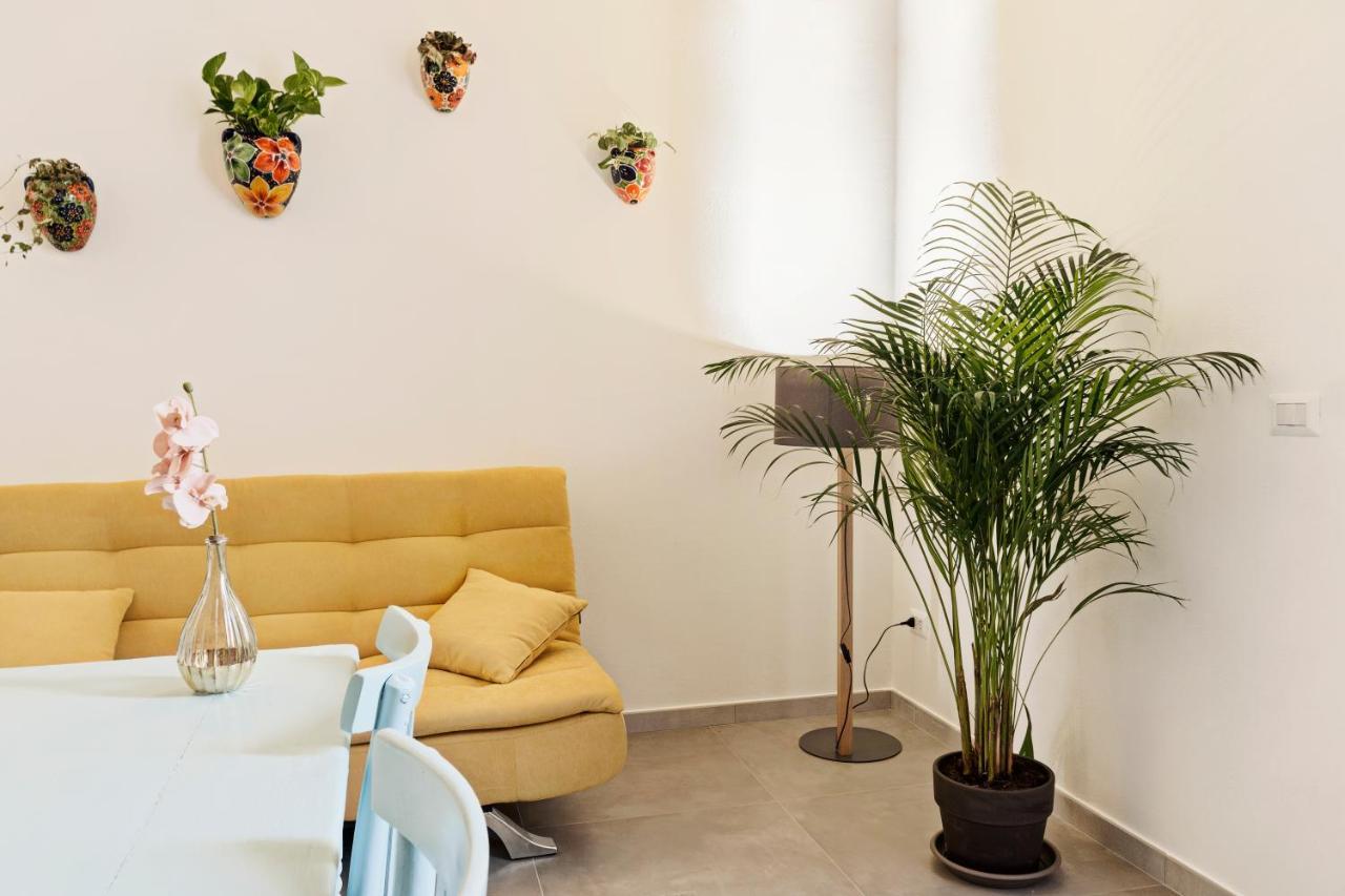Melagrana Sweet Apartment In Centro A 莱切 外观 照片